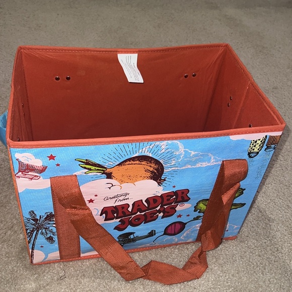 NWT Trader Joe’s Stand-Up Collapsible Grocery Tote Bag - Picture 3 of 6